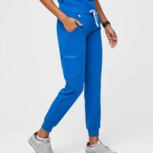 Size small Figs Petite length Zamora Joggers